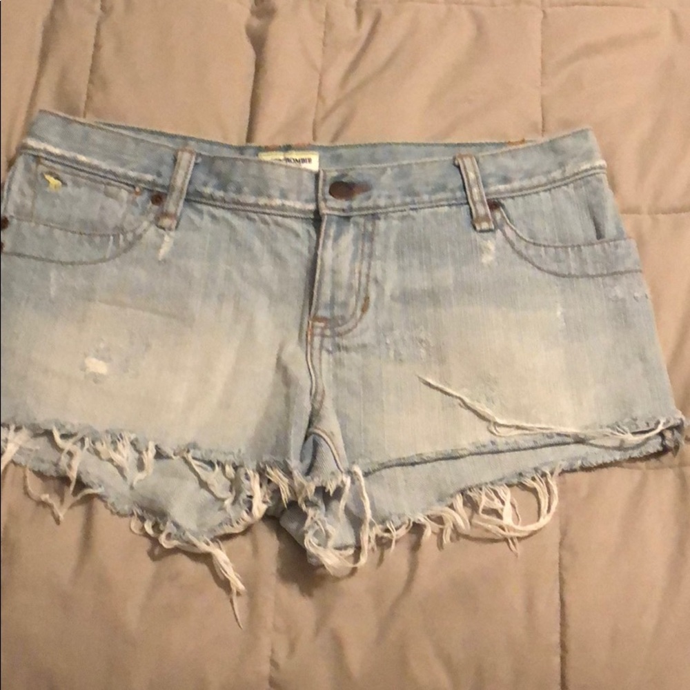 Abercrombie & Fitch denim distressed shorts sz 4